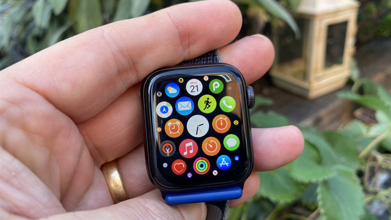 apple-watch-series8-sieu-ban-re
