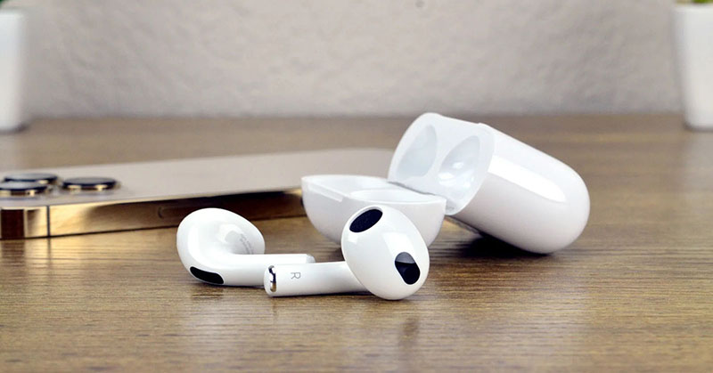 danh-gia-airpods-3-cover airpods3-sieu-ban-re