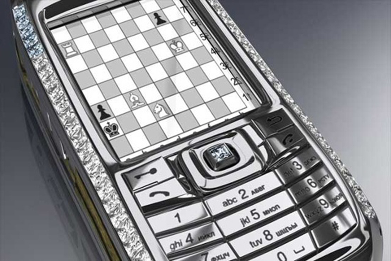 dien-thoai-dat-tien-nhat-the-gioi-3 top3-smartphone-mac-nhat-the-gioi-sieu-ban-re