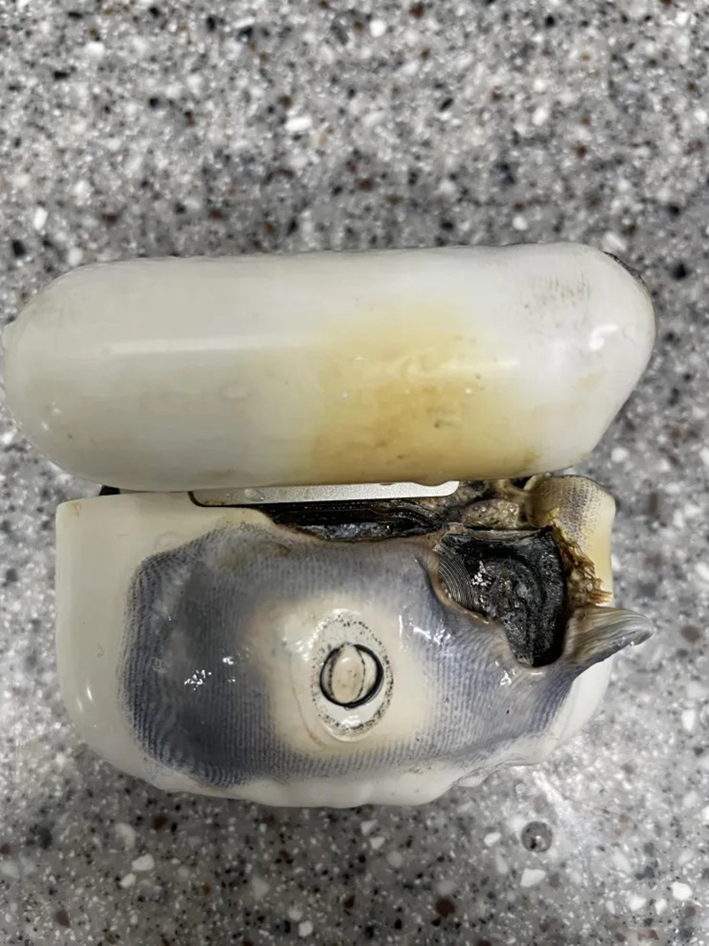 e1q9kj_vcauosdh airpod-phat-no-sieu-ban-re