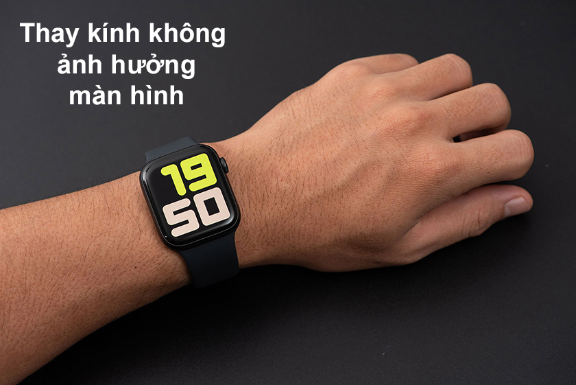 thay-kinh-cam-ung-aw45-sieubanre