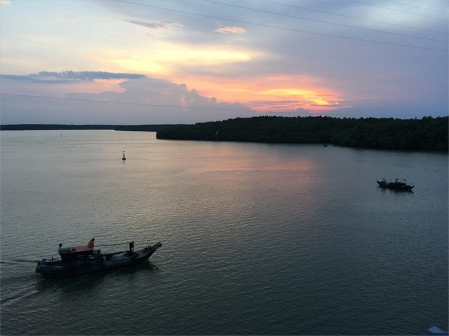 Ống kính rộng giúp thu được nhiều cảnh vật hơn