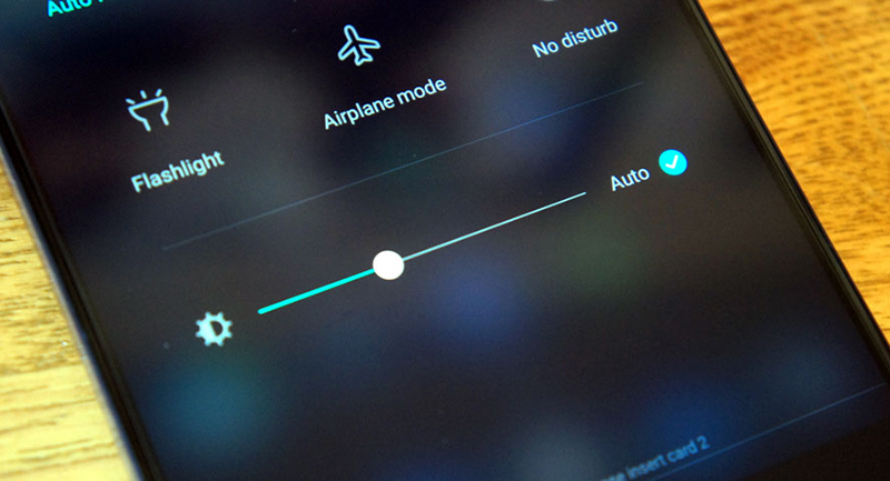 lam-tuong-khi-su-dung-smartphone-11 nhung-lam-tuong-khi-sai-dien-thoai-sieu-ban-re