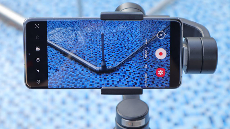 lam-tuong-khi-su-dung-smartphone-8 nhung-lam-tuong-khi-sai-dien-thoai-sieu-ban-re