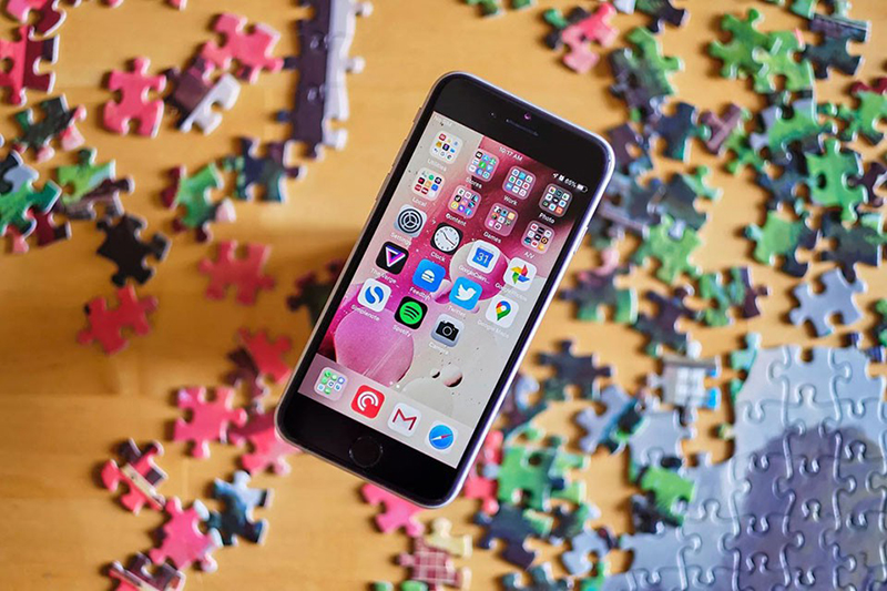 thong-tin-iphone-se-2020-1 iphone-13-mini-sieu-ban-re