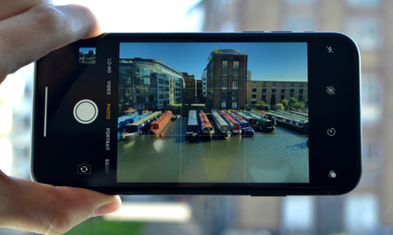 iPhone-XR-dang-mua-sieu-ban-re